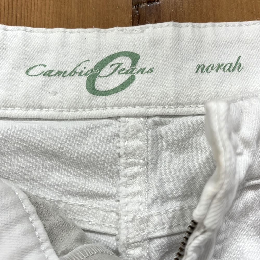 CAMBIO PREMIUM JEANS "Norah" Limited Edition Comfy White Midrise ankle cut